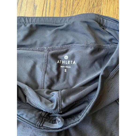 ATHLETA Womens Shorts Black With Zipper Size Small Inseam Of 2.5 Perfect Cond - Picture 3 of 5